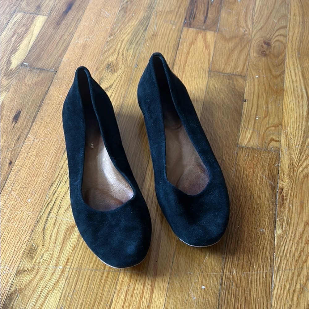 ANTONIO MELANI Black Suede Flats